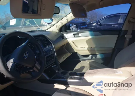 2017 Hyundai Sonata Se z USA, uszkodzony, nr VIN 5NPE24AF5HH458366